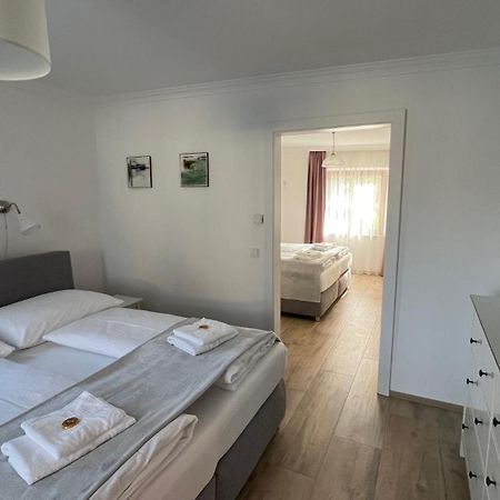 Gaestewohnung Schlossblick Grodig Bagian luar foto