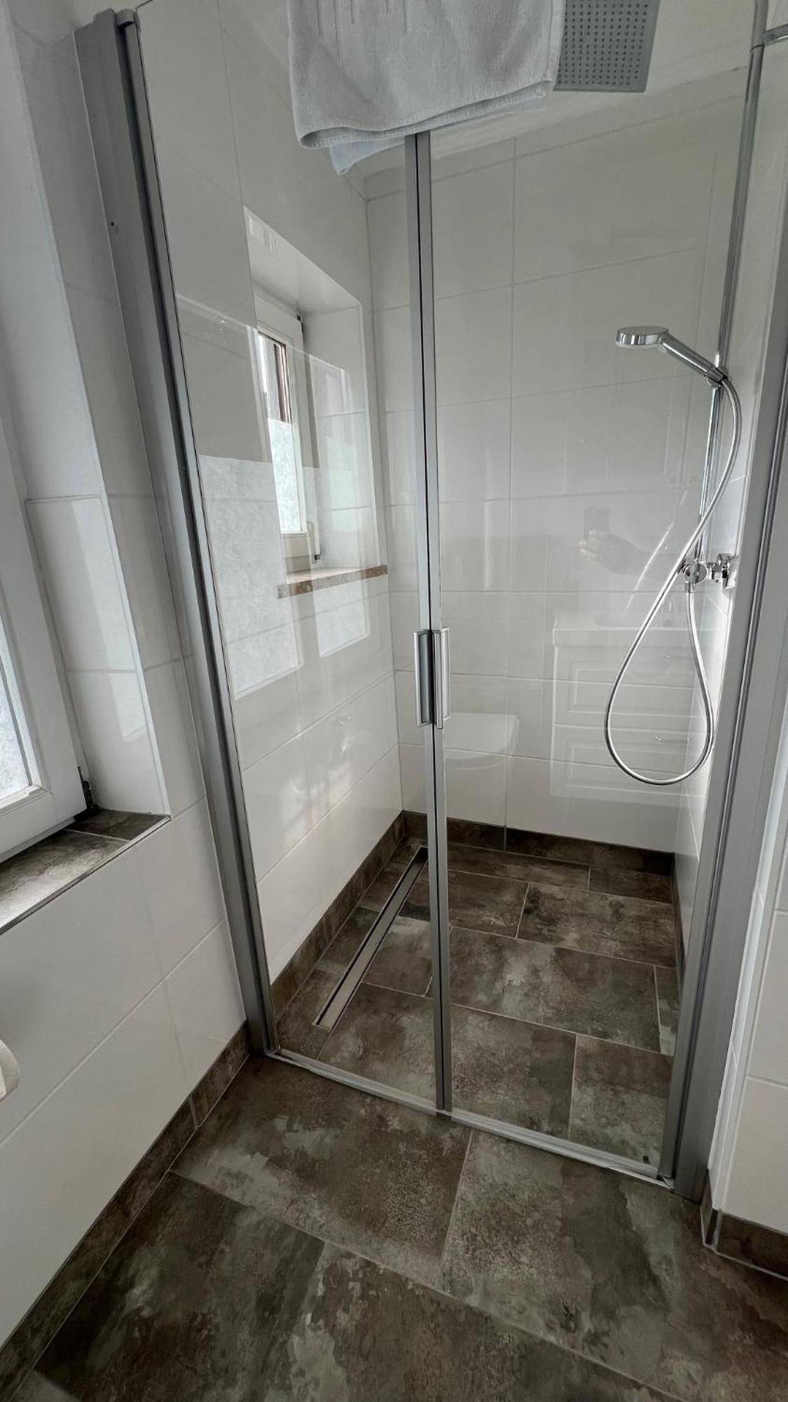 Gaestewohnung Schlossblick Grodig Bagian luar foto