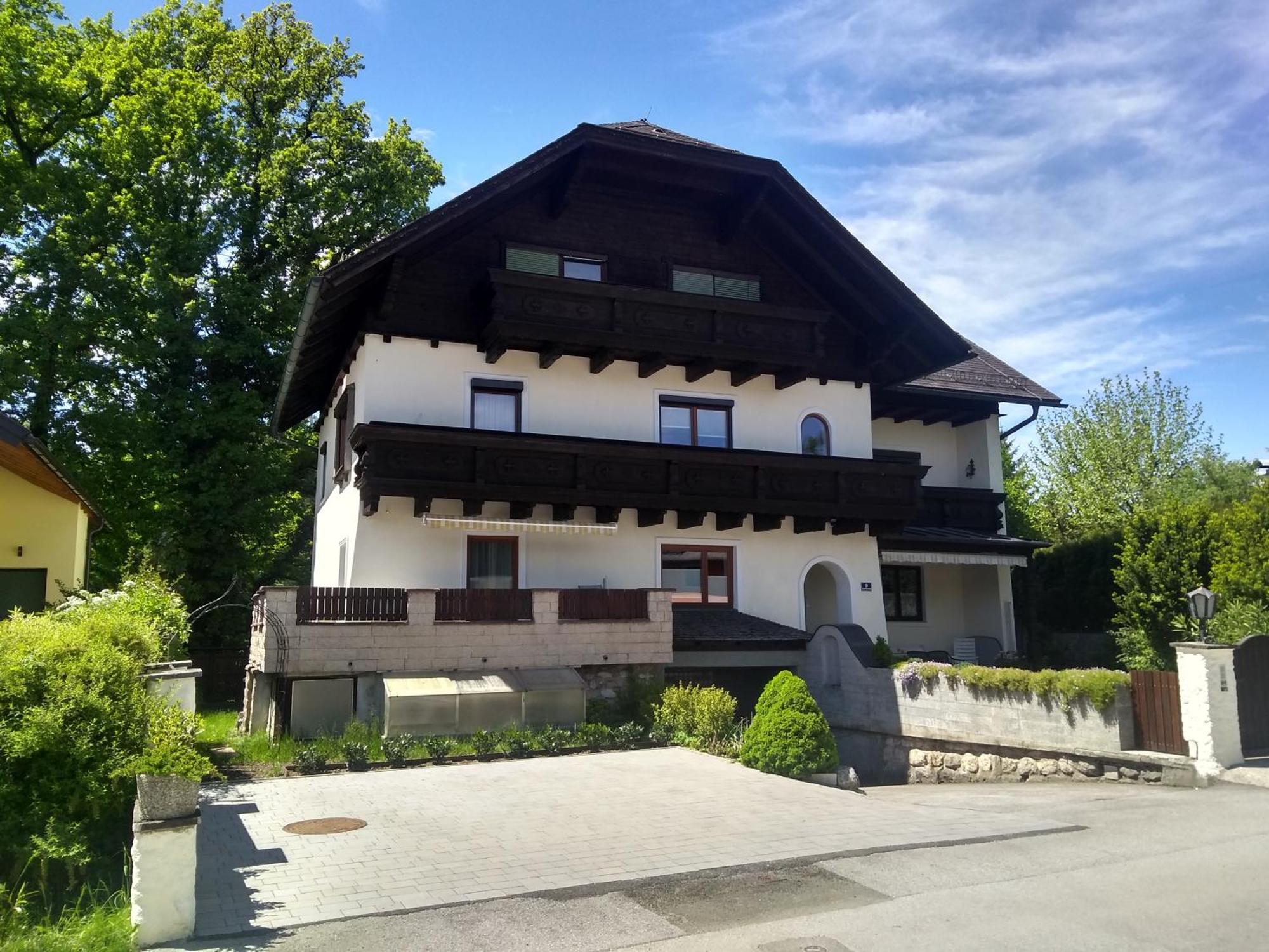 Gaestewohnung Schlossblick Grodig Bagian luar foto
